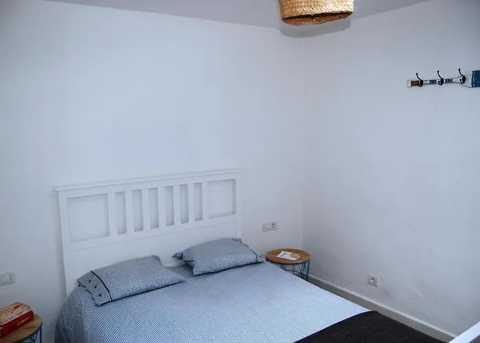 Дом отдыха Max House Тегисе