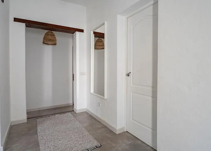 Tatil Evi Max House Teguise (Lanzarote)